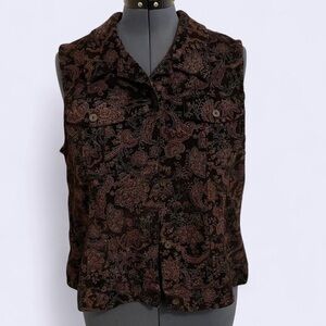 Claiborne Cottagecore Paisley Stretch Vest
